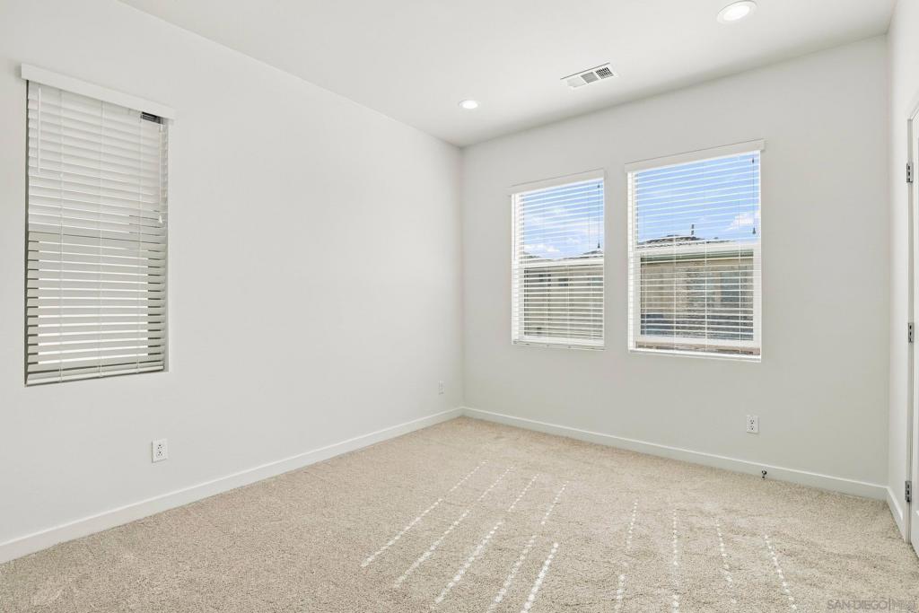 16218 Camden Cir Property Photo 24