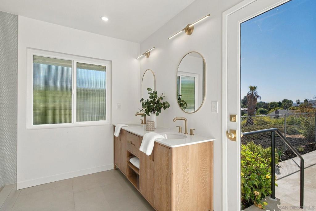 11701 Shadow Valley Rd. Property Photo 24