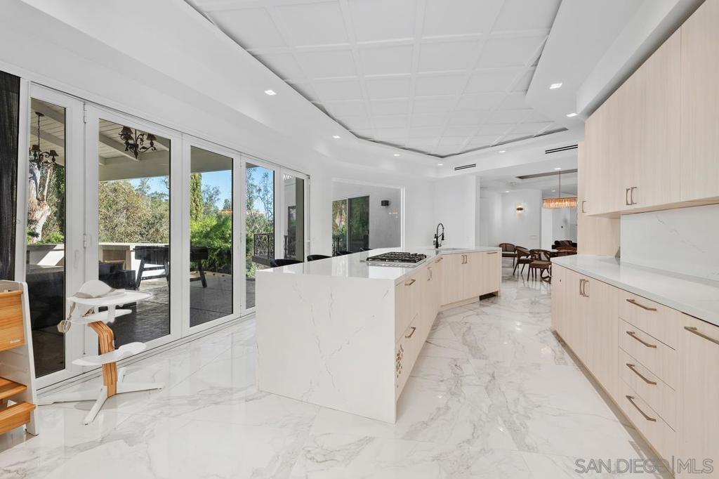 15121 Las Planideras Property Photo 12