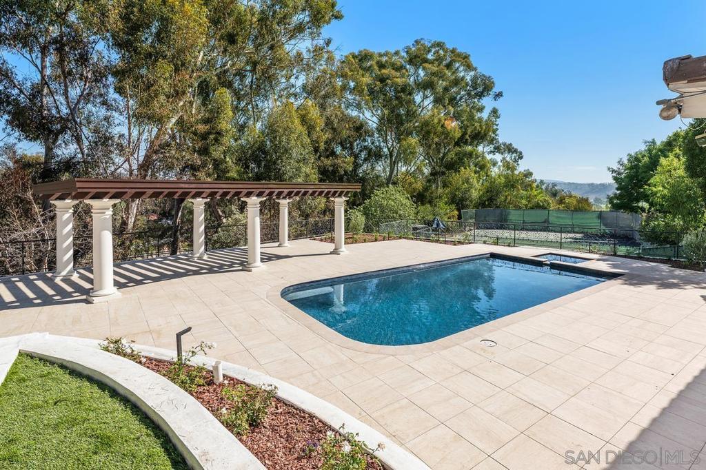 15121 Las Planideras Property Photo 41