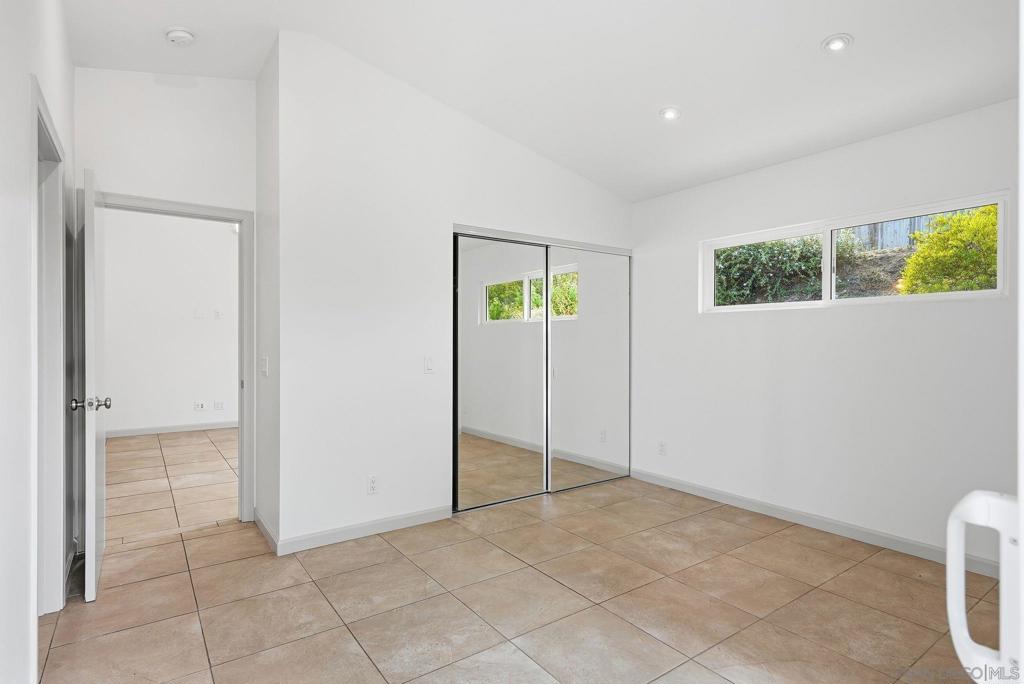 611 Fresca St. Property Photo 15