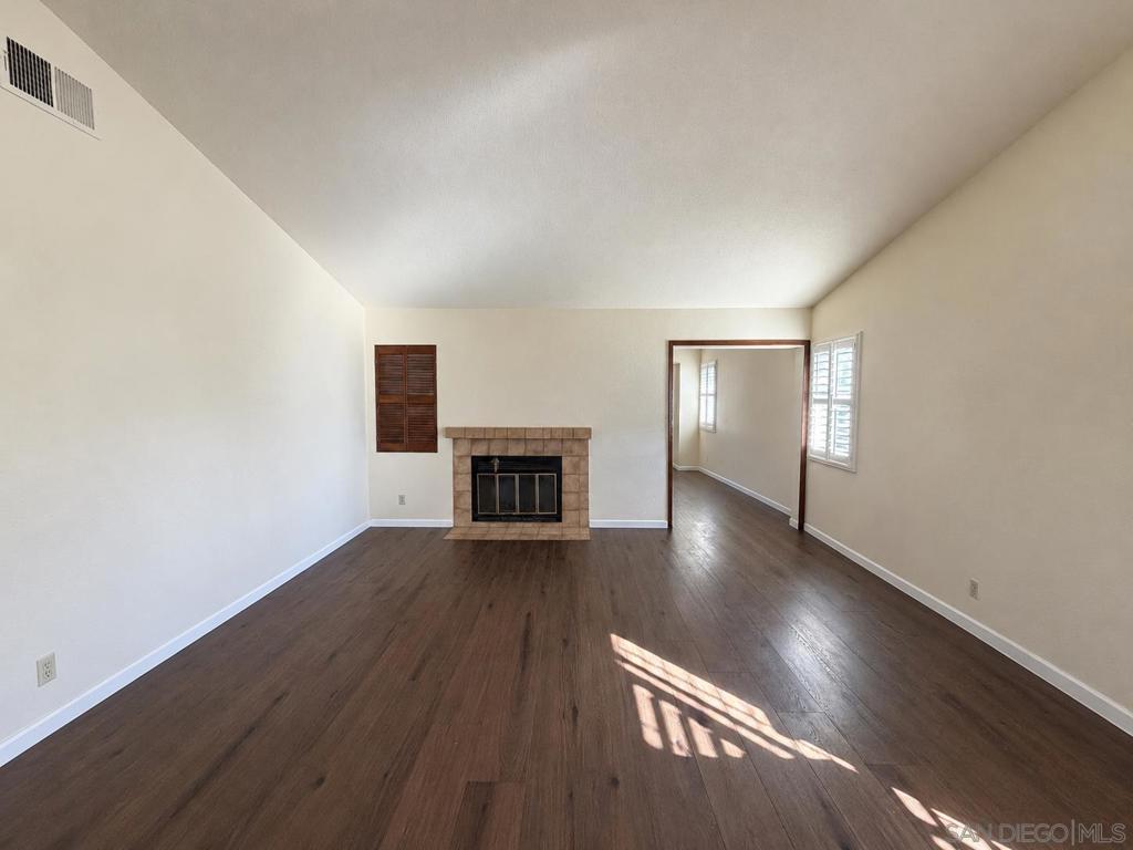 1761 Olamar Way Property Photo 3