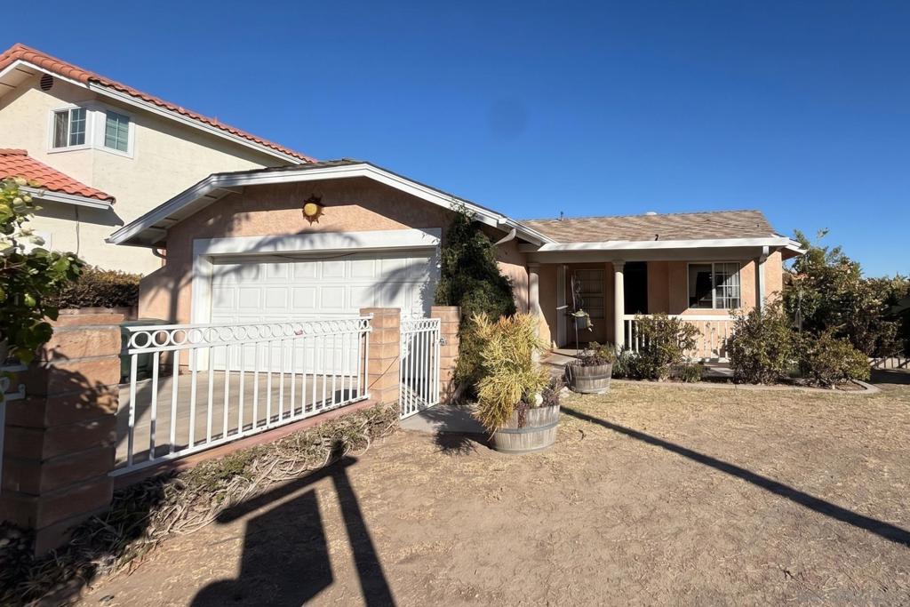 1761 Olamar Way Property Photo 6