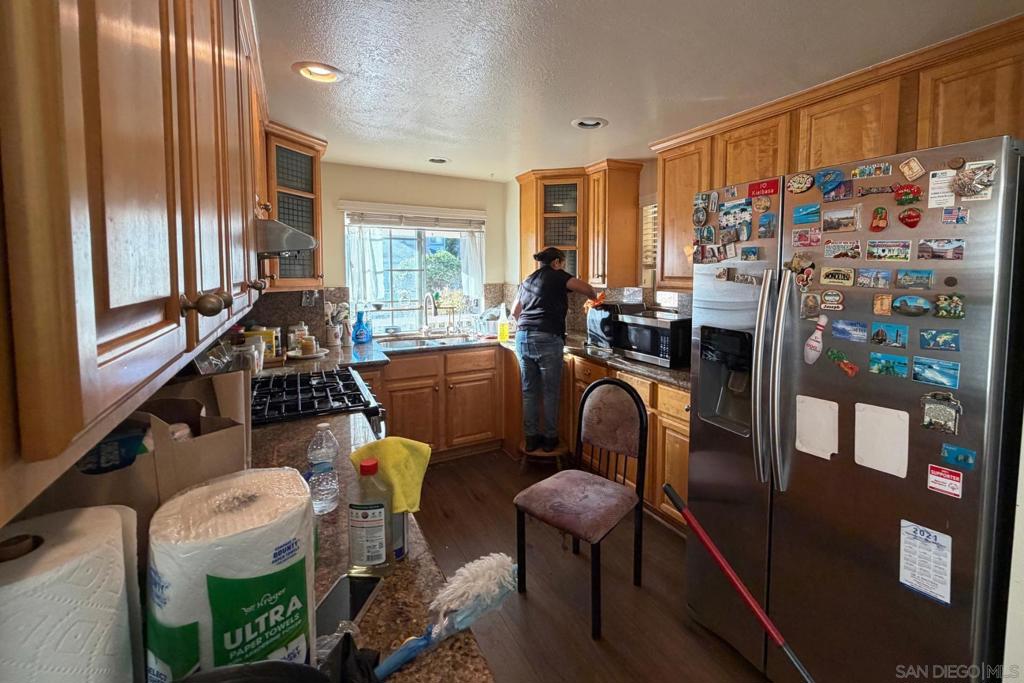 1761 Olamar Way Property Photo 7