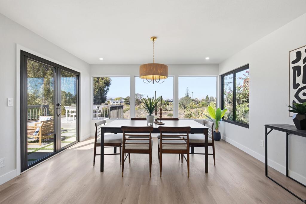 2732 Gobat Property Photo 30