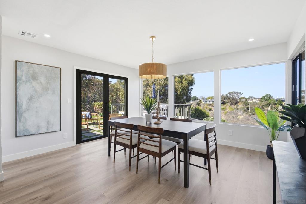 2732 Gobat Property Photo 32