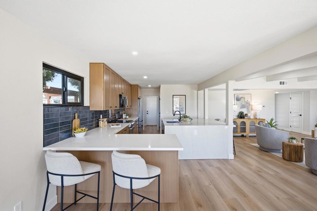 2732 Gobat Property Photo 34