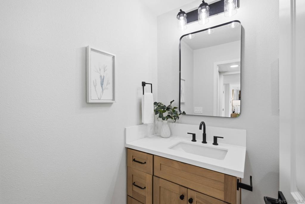 2732 Gobat Property Photo 49
