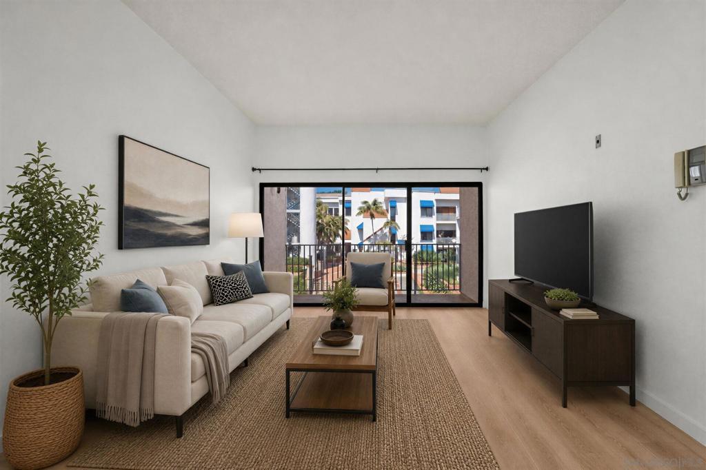8328 Regents 2b Property Photo 3