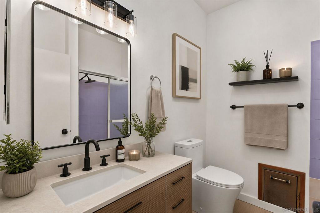 8328 Regents 2b Property Photo 8