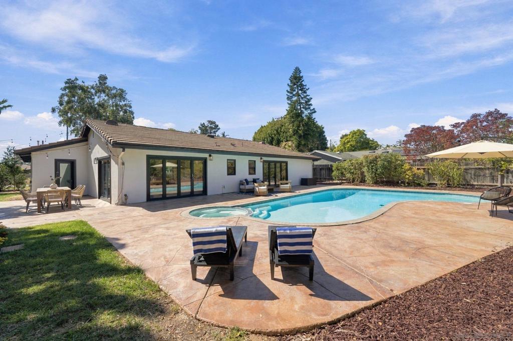 1745 Redwing St Property Photo 26