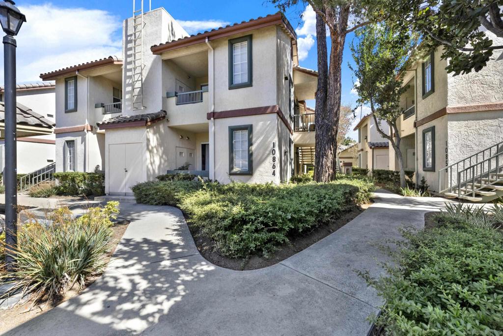 10864 Sabre Hill Dr 257 Property Photo 2