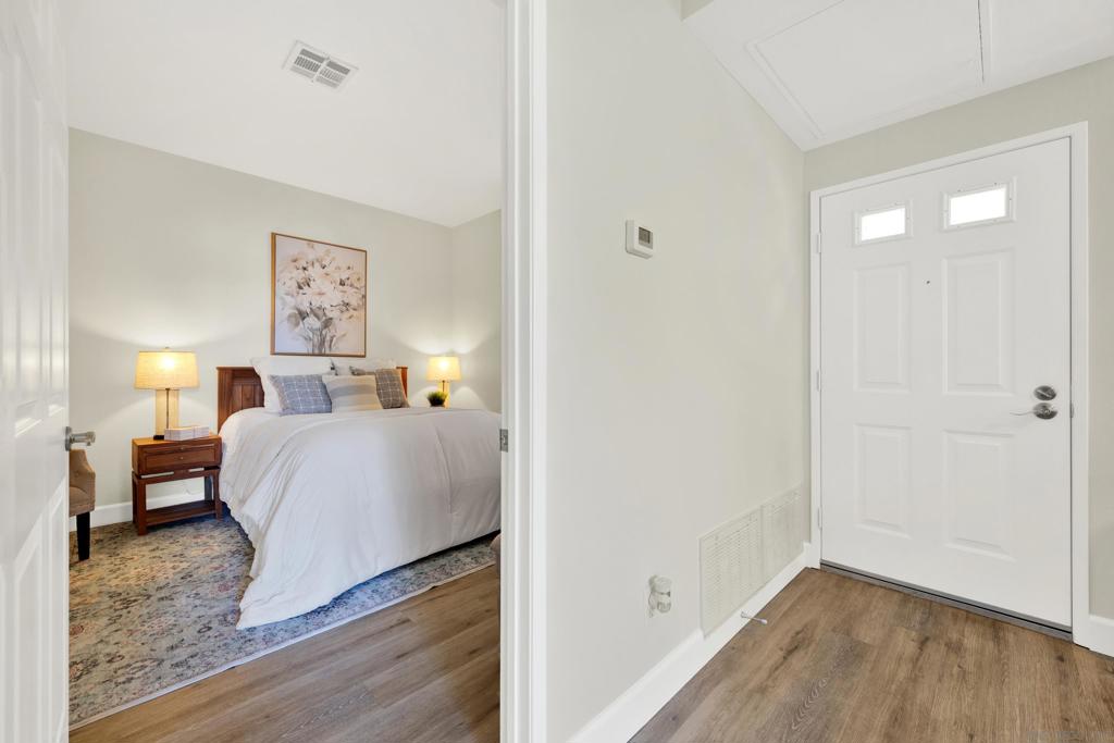 10864 Sabre Hill Dr 257 Property Photo 16