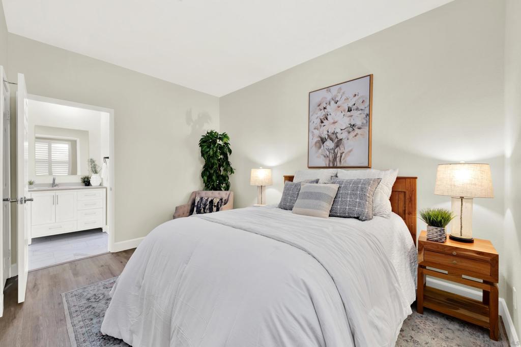 10864 Sabre Hill Dr 257 Property Photo 19