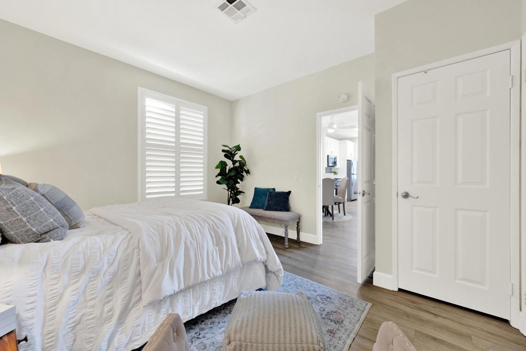 10864 Sabre Hill Dr 257 Property Photo 20
