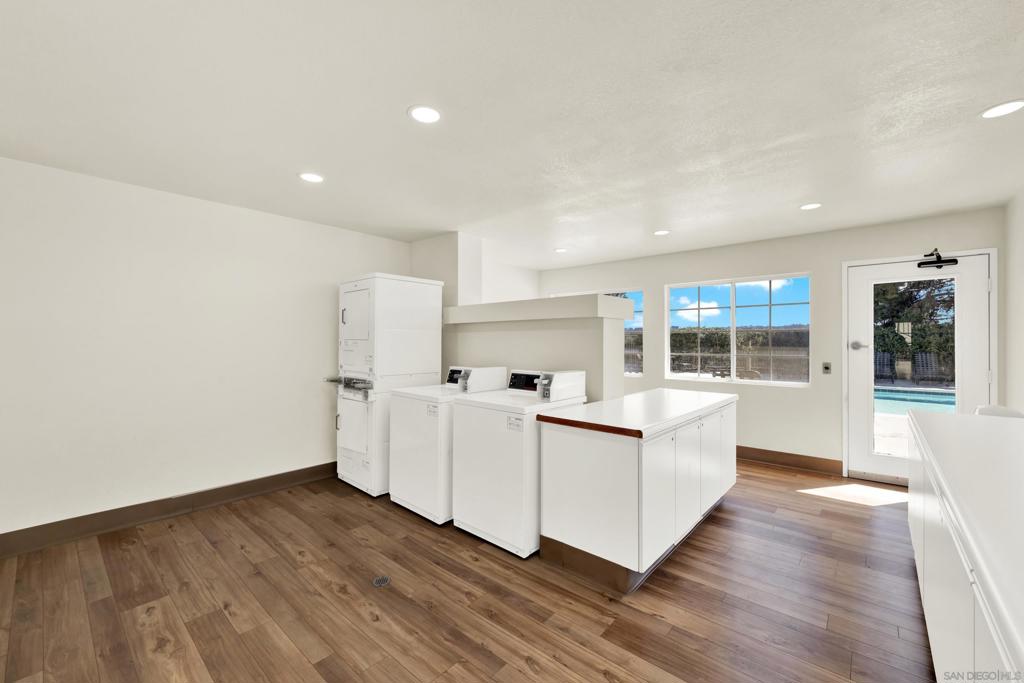 10864 Sabre Hill Dr 257 Property Photo 34