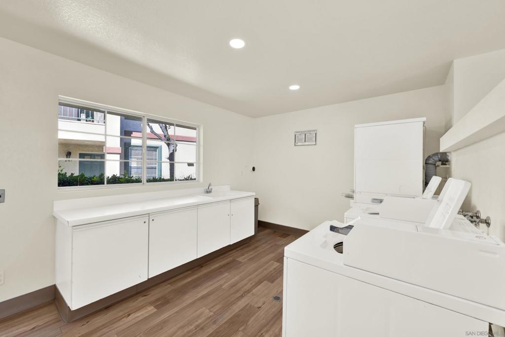 10864 Sabre Hill Dr 257 Property Photo 36