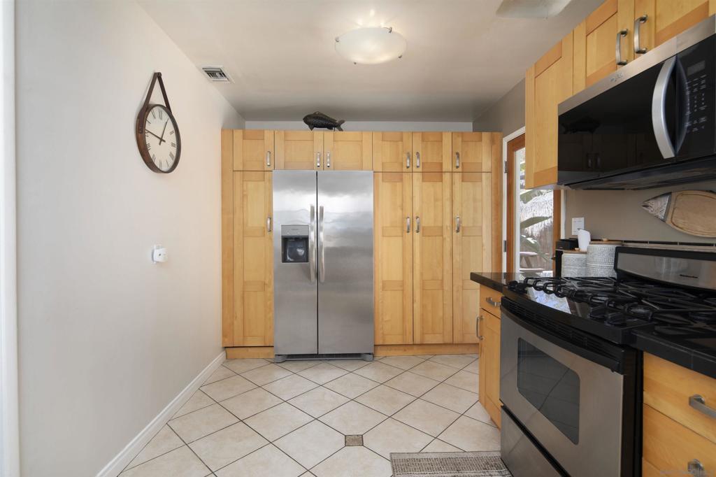 8460 El Paso Street Property Photo 18