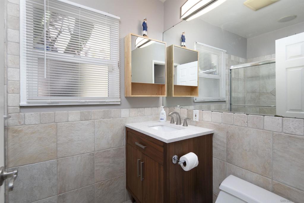 8460 El Paso Street Property Photo 27