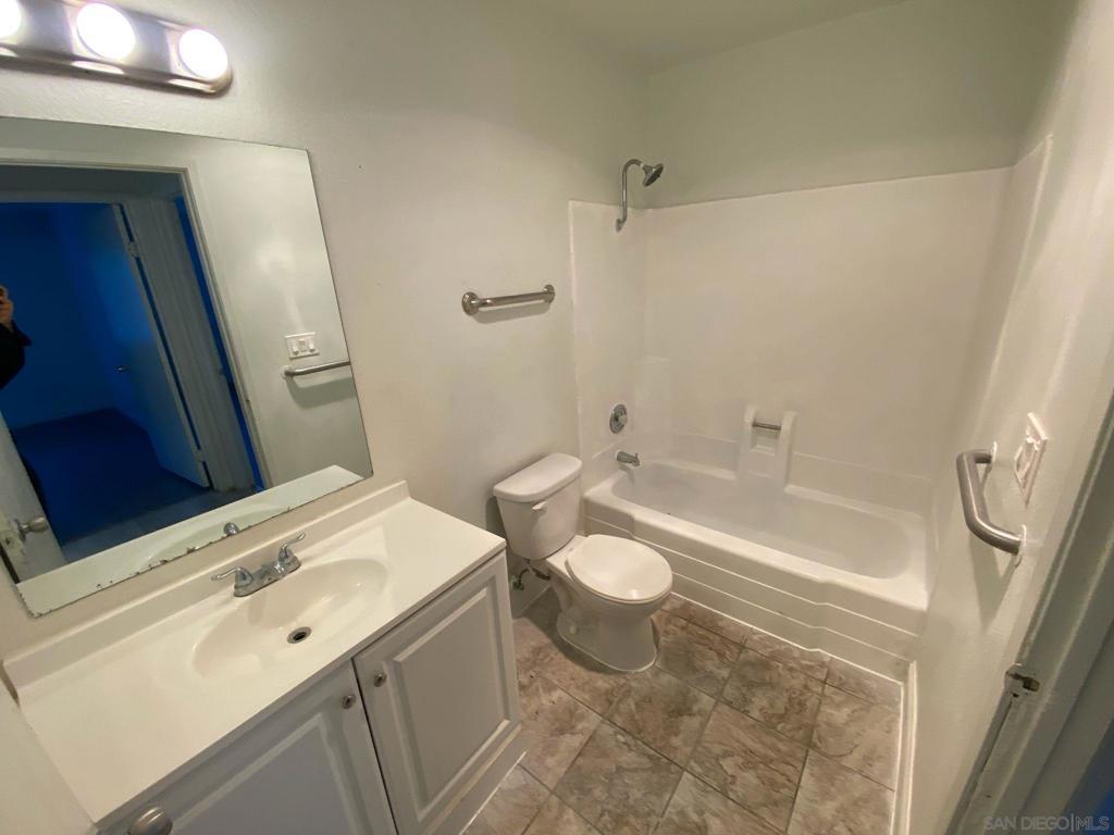 702 R Ave Property Photo 10