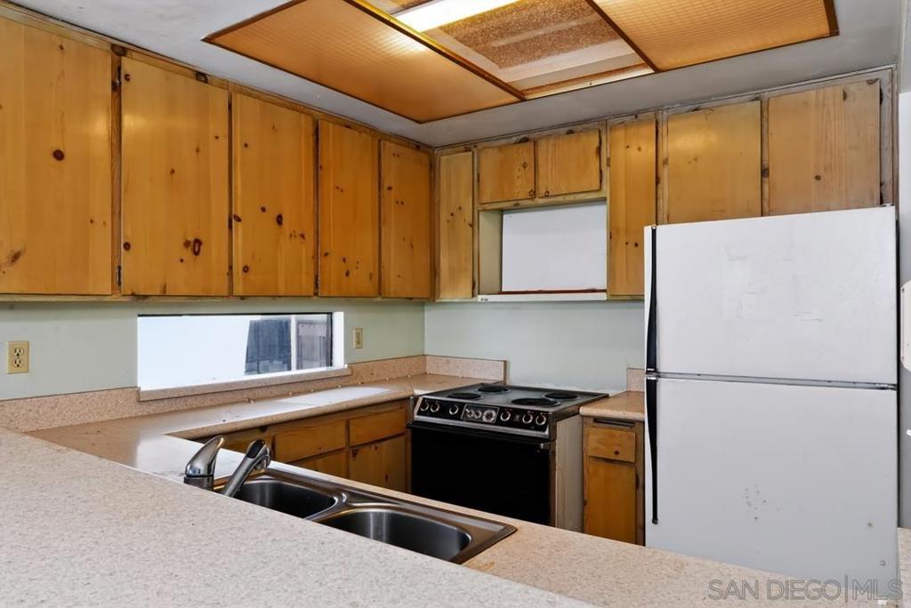 3888 Riviera 401 Property Photo 6