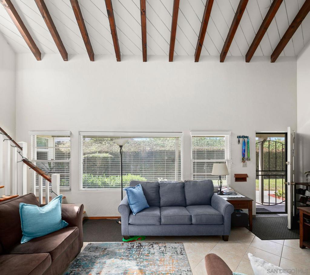827 829 Law Property Photo 17