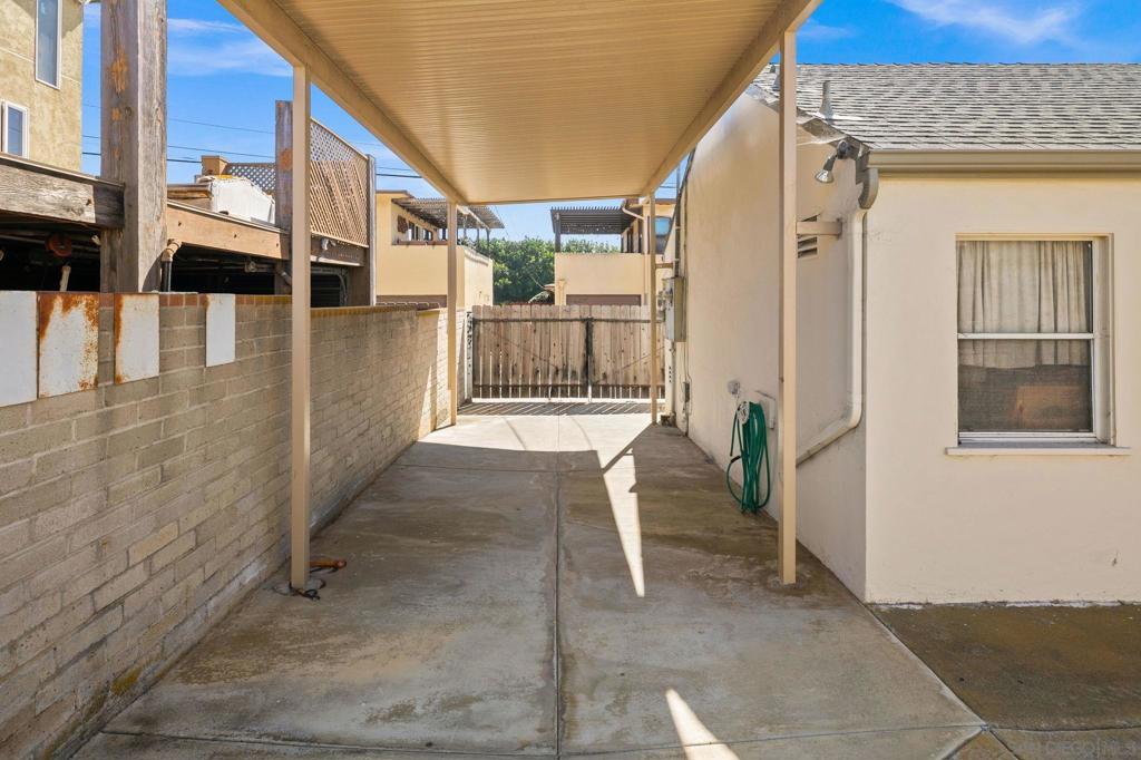 827 829 Law Property Photo 27
