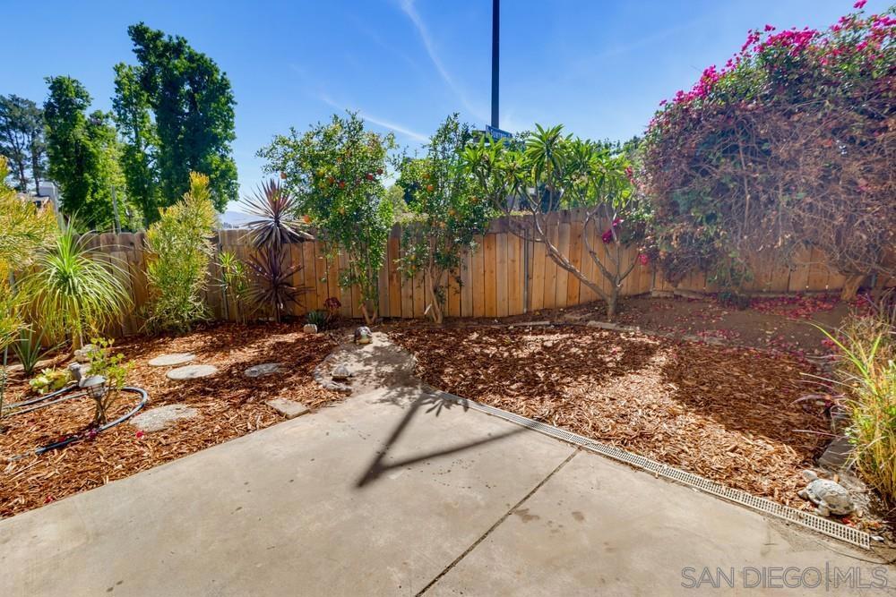 8391 Suntree Pl Property Photo 32