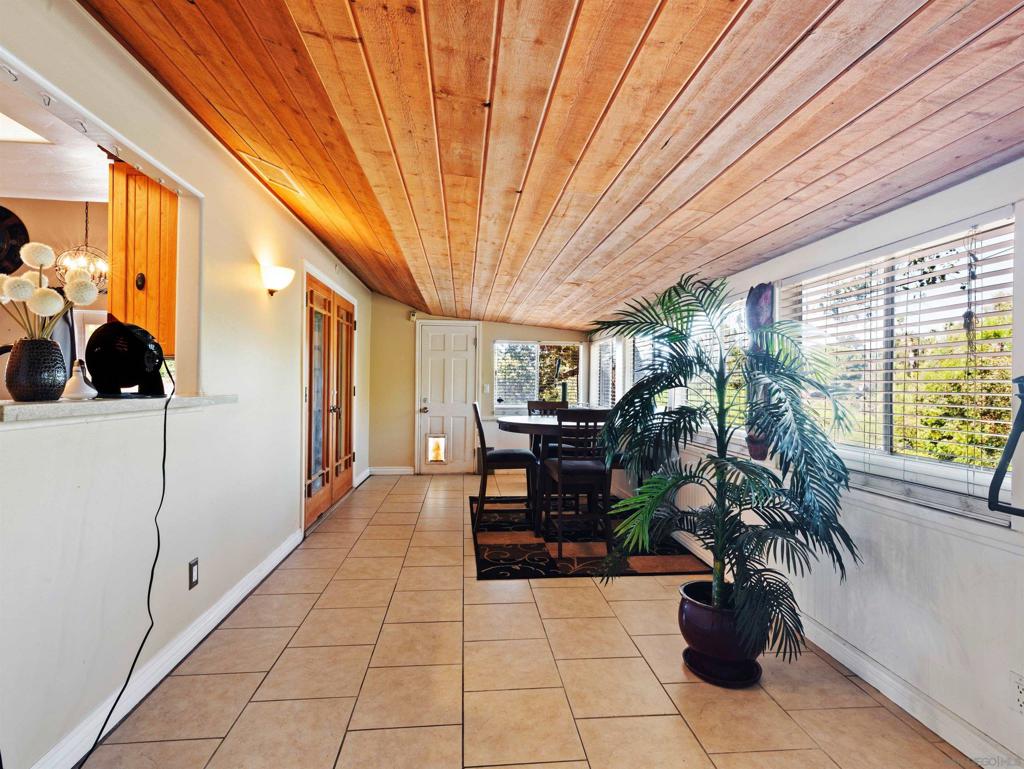 749 De Luz Property Photo 12