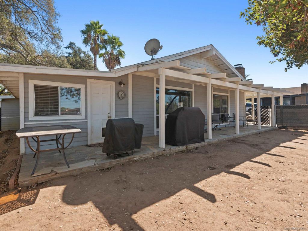 749 De Luz Property Photo 30