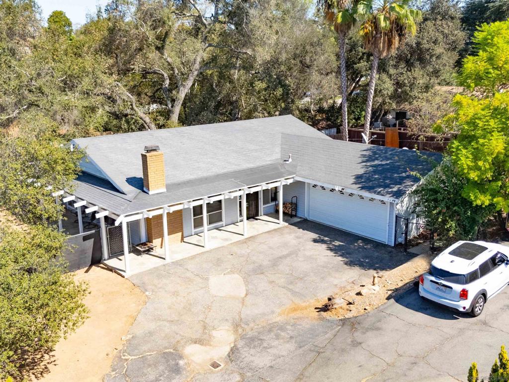 749 De Luz Property Photo 46