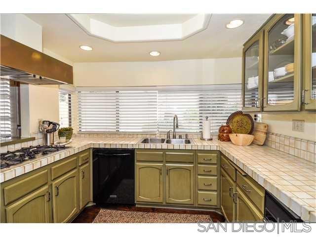 3805 Violet Glen Property Photo 7