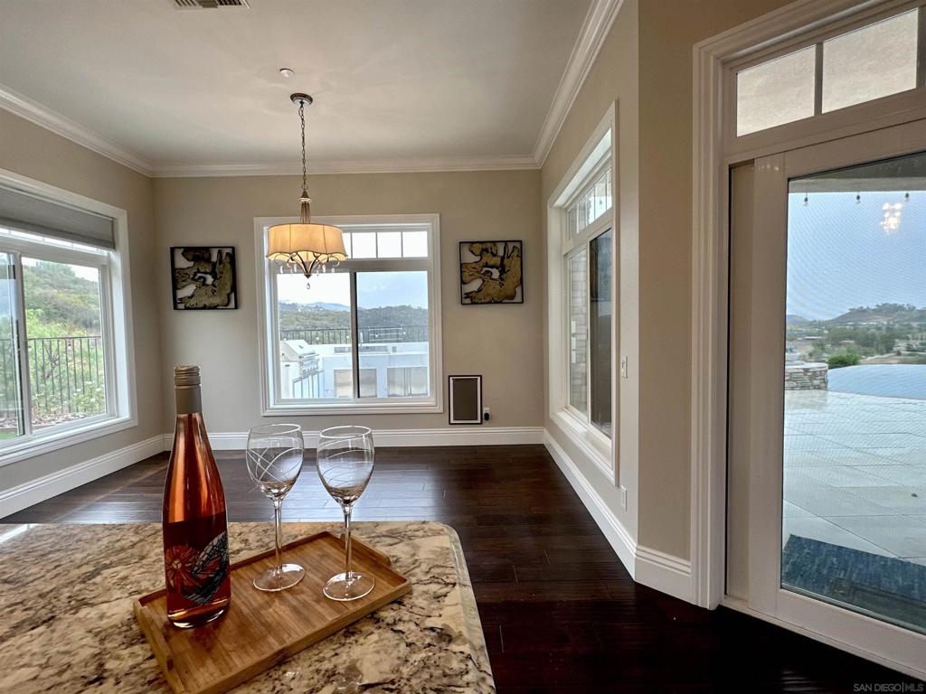 260024683SD Property Photo 29