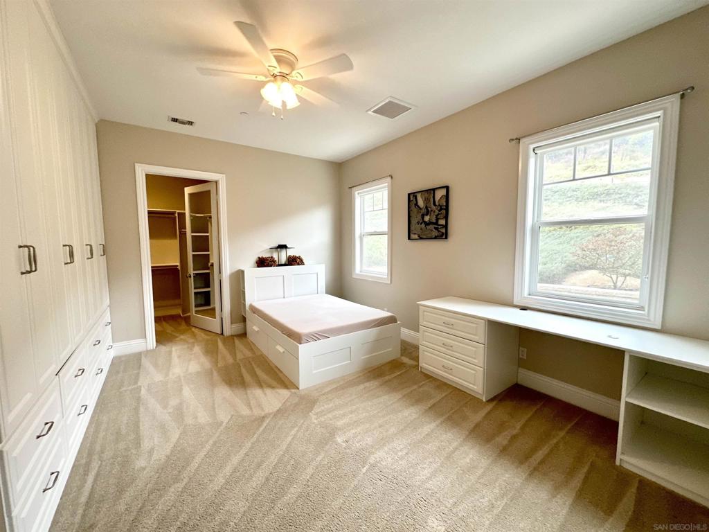 260024683SD Property Photo 38
