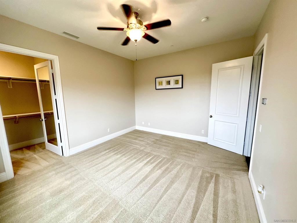 260024683SD Property Photo 41