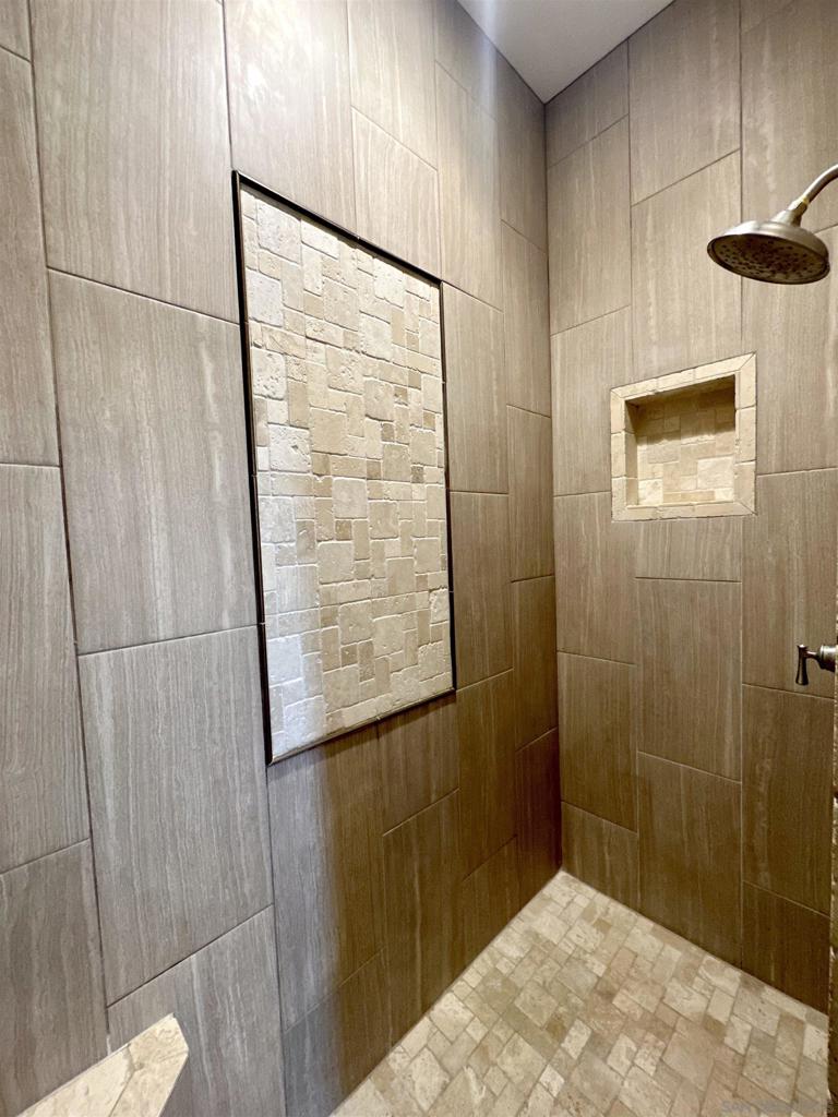 260024683SD Property Photo 43