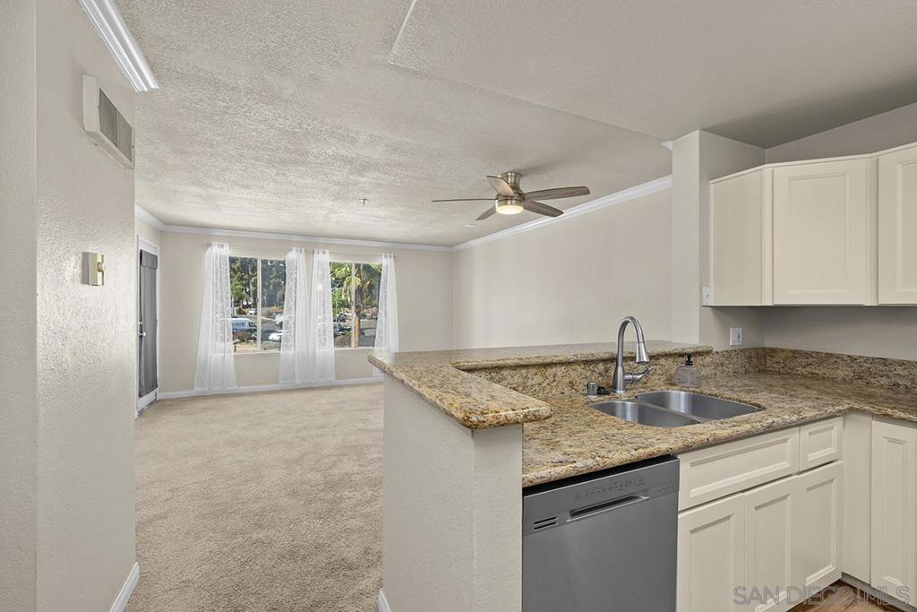 3550 Lebon Dr 6227 Property Photo 6