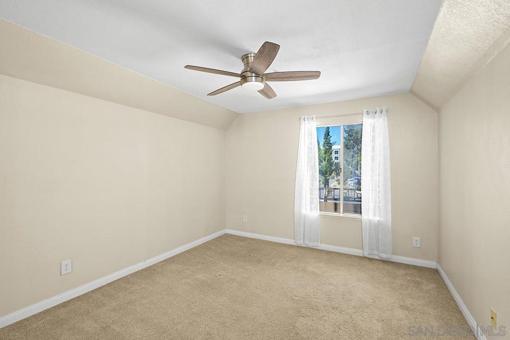 3550 Lebon Dr 6227 Property Photo 12