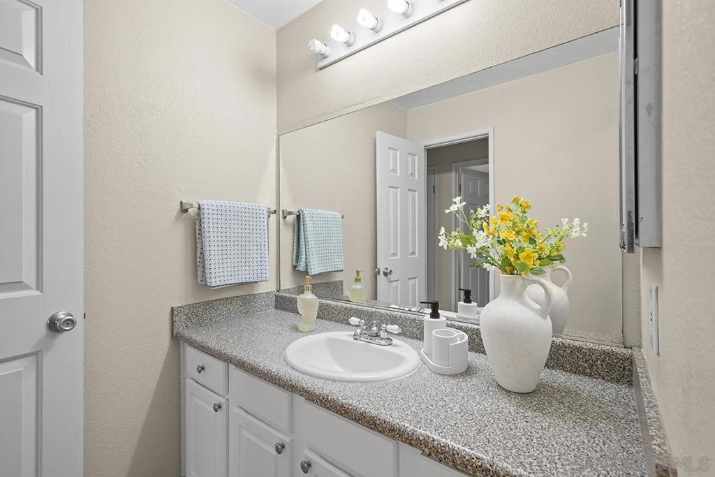 3550 Lebon Dr 6227 Property Photo 15