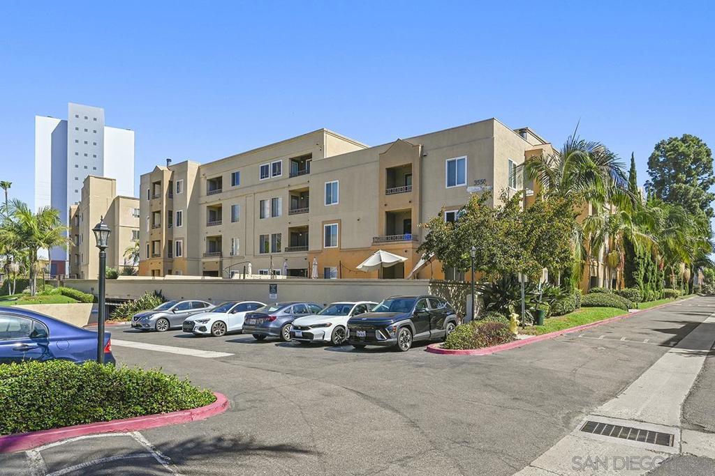 3550 Lebon Dr 6227 Property Photo 18