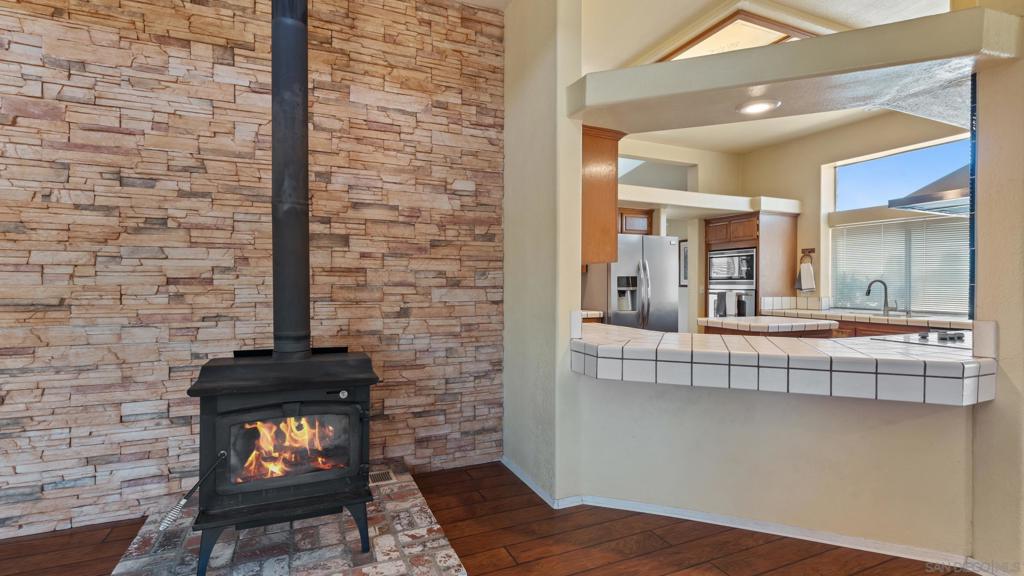 2075 Boulder Oaks Rd. Property Photo 8
