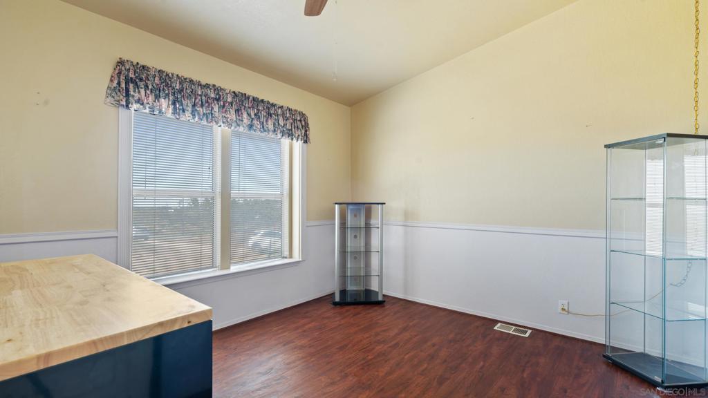 2075 Boulder Oaks Rd. Property Photo 15