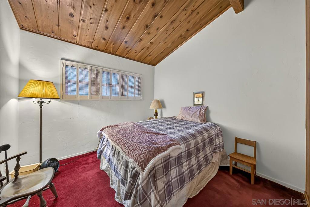 882 Archer St. Property Photo 18