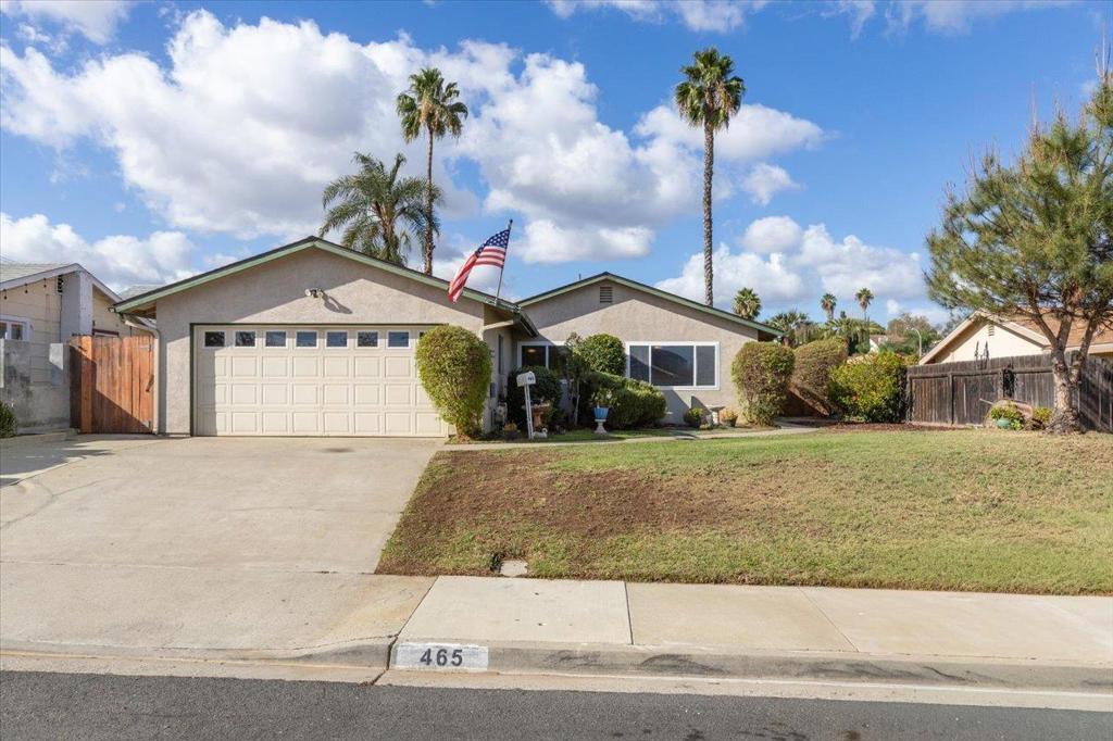 465 Highland Place Property Photo 4