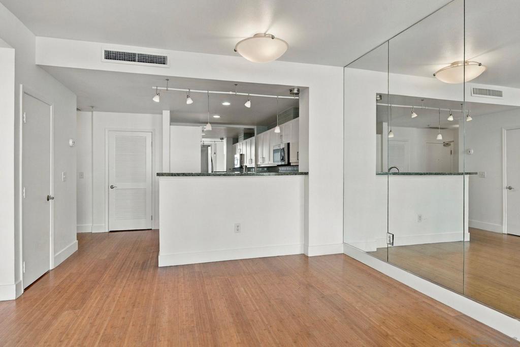 530 K St 401 Property Photo 14