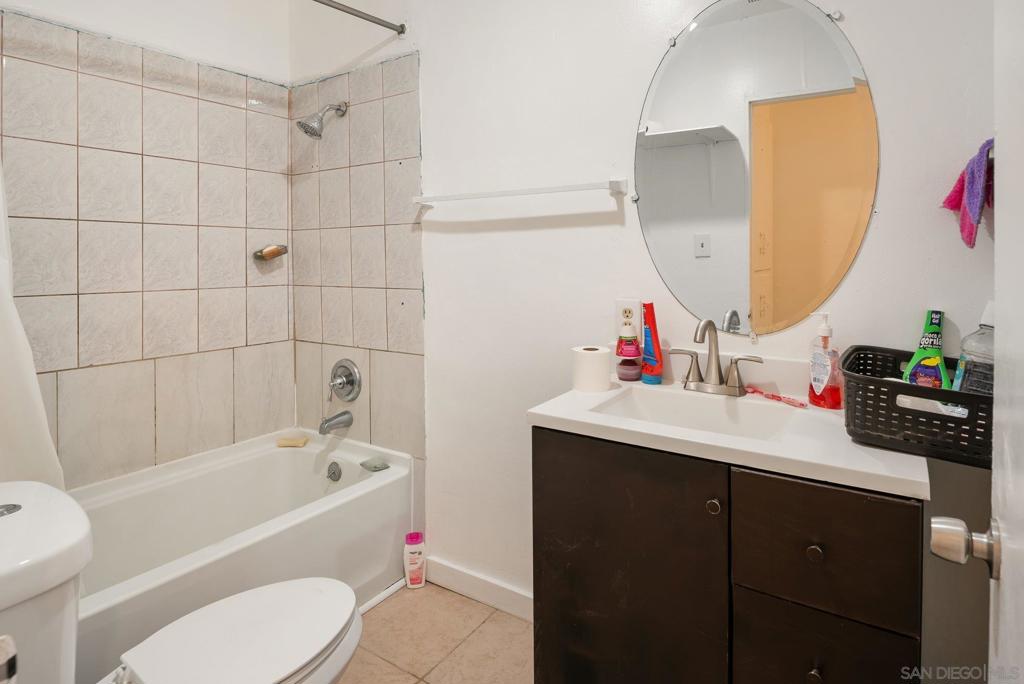 561 E Mission Property Photo 30
