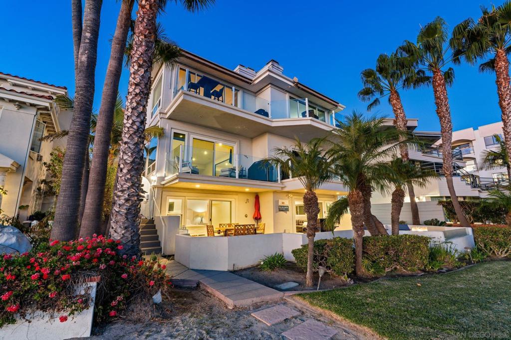 1177 Pacific Beach Drive #a Property Photo 2