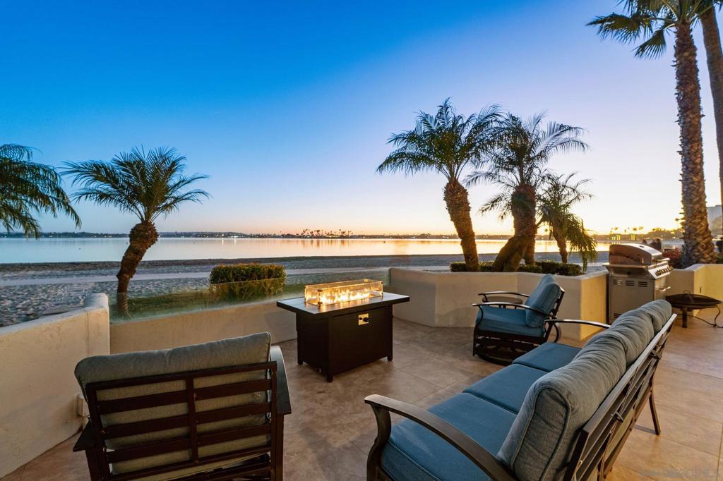 1177 Pacific Beach Drive #a Property Photo 4