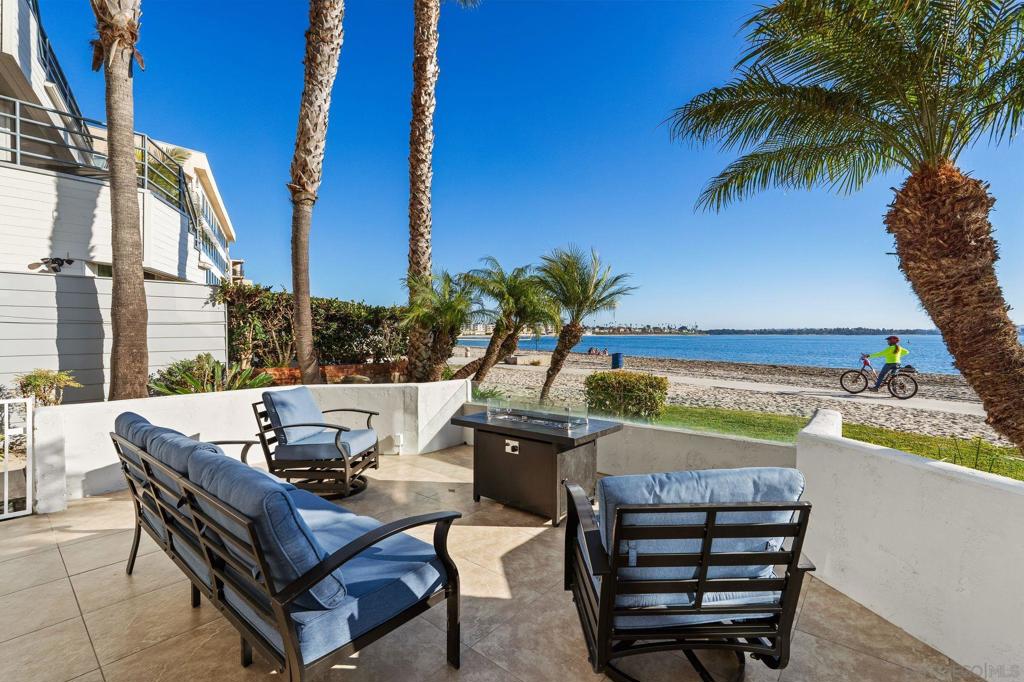 1177 Pacific Beach Drive #a Property Photo 13