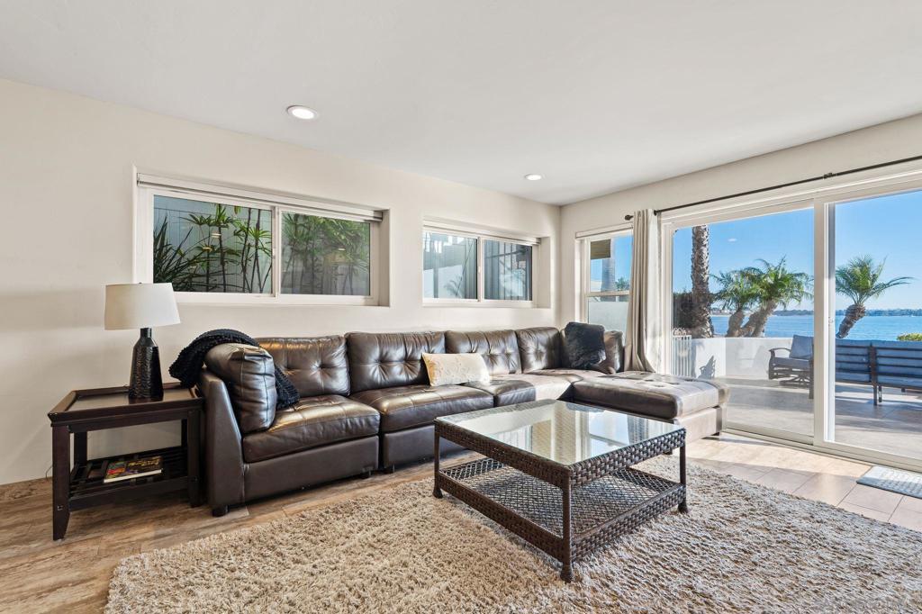 1177 Pacific Beach Drive #a Property Photo 16